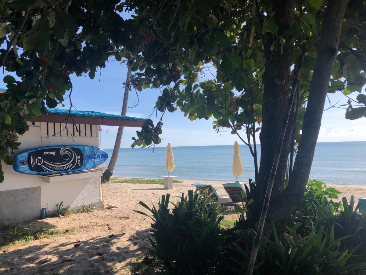 Le Petit Saint Tropez Hotel Khanom Buitenkant foto