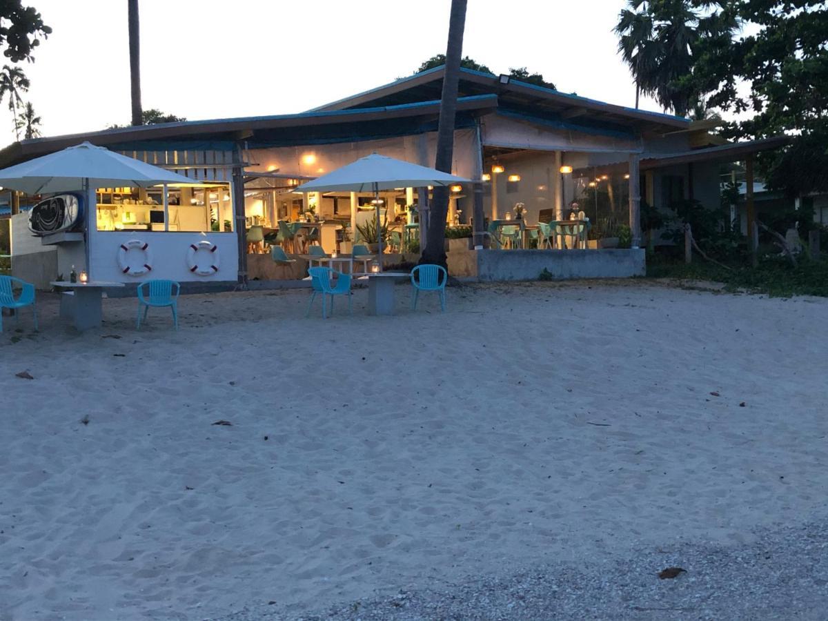 Le Petit Saint Tropez Hotel Khanom Buitenkant foto