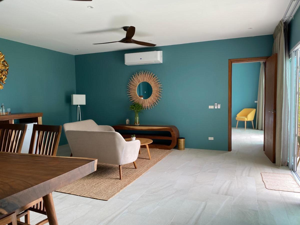 Le Petit Saint Tropez Hotel Khanom Buitenkant foto