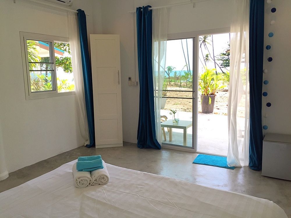 Le Petit Saint Tropez Hotel Khanom Buitenkant foto